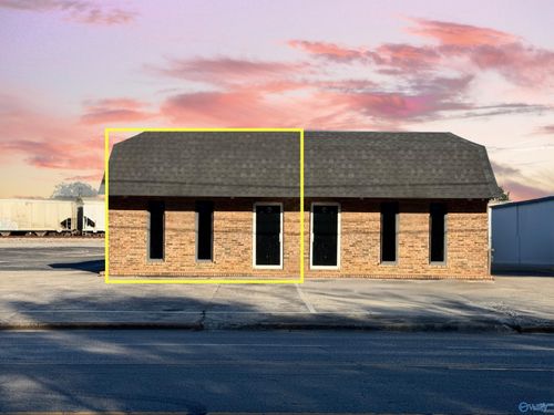 1402 Central Parkway Sw, Decatur, AL, 35601 | Card Image