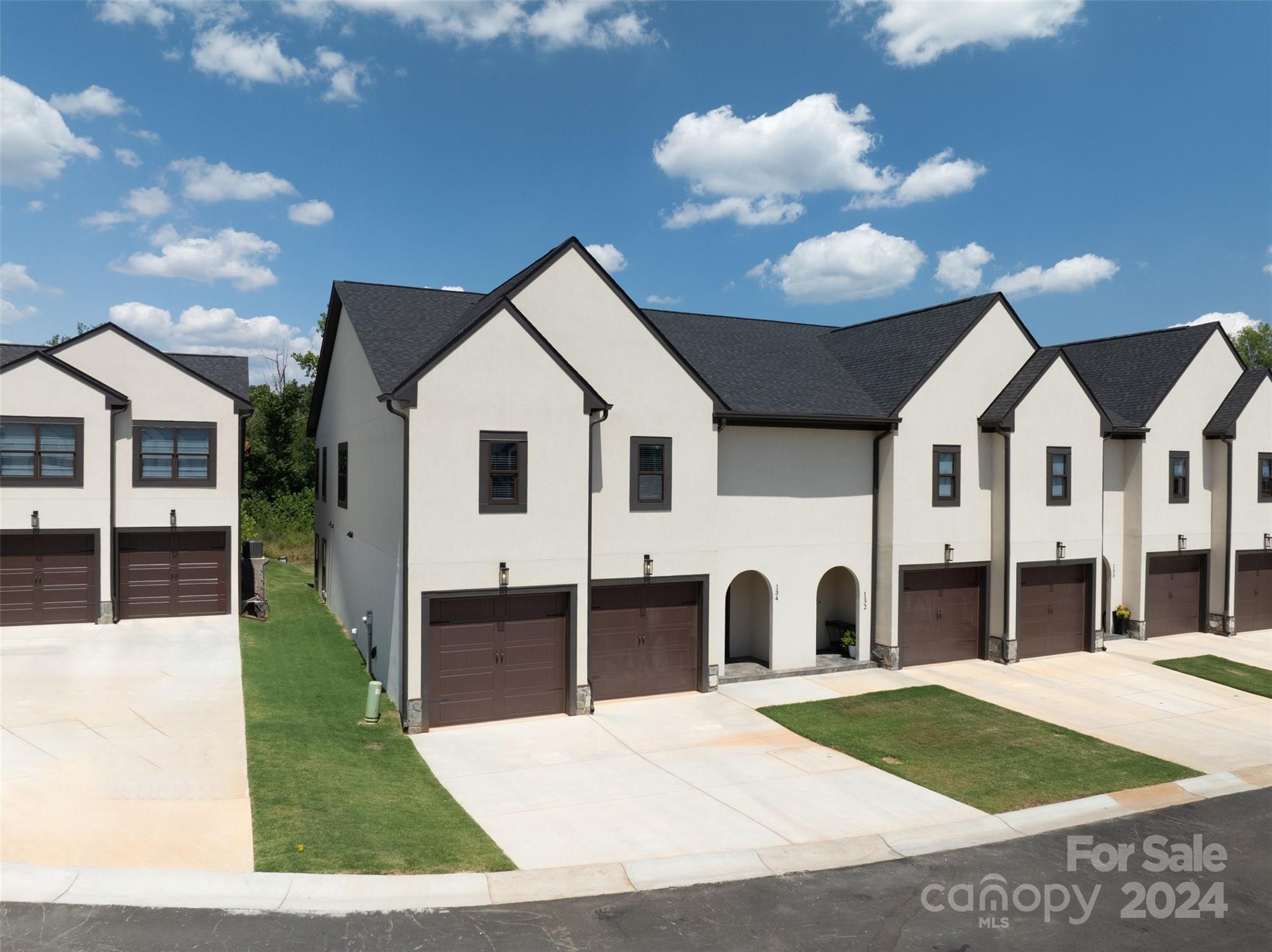Shields Dr, Lincolnton, NC 28092