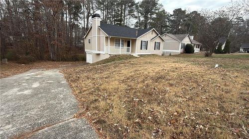 6092 Leverett Dr, lithonia, GA, 30038-4247 | Card Image