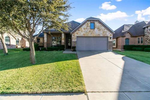 208 Atlantic Ave, Waxahachie, TX, 75165-8853 | Card Image
