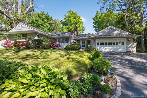 247 Buckram Rd, Locust Valley, NY, 11560-1906 | Card Image