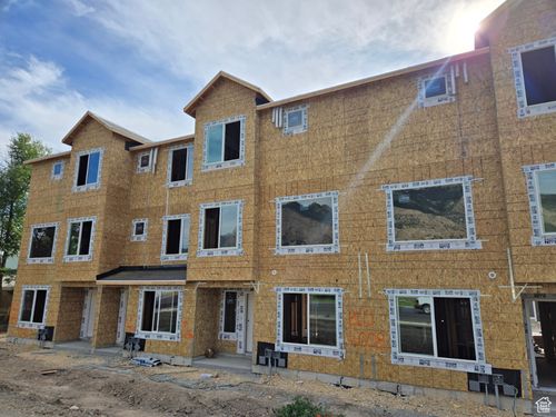 150-1282 N 375 E, Ogden, UT, 84404 | Card Image