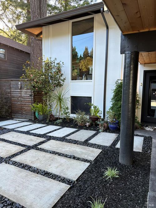 16620 Guernewood Rd, Guerneville, CA, 95446-9702 | Card Image