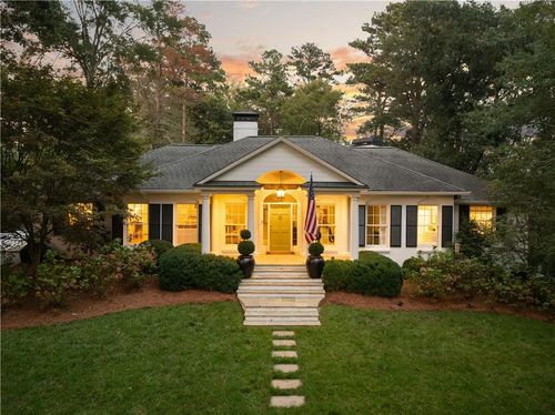 4045 Northside Dr Nw, Atlanta, GA, 30342-3611 | Card Image