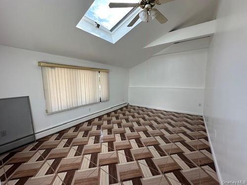 c-10 Fenwood Dr, Pawling, NY, 12564-3231 | Card Image