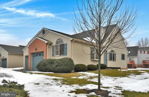 2098 Walnut St, LEBANON, PA, 17042-5788 | Card Image