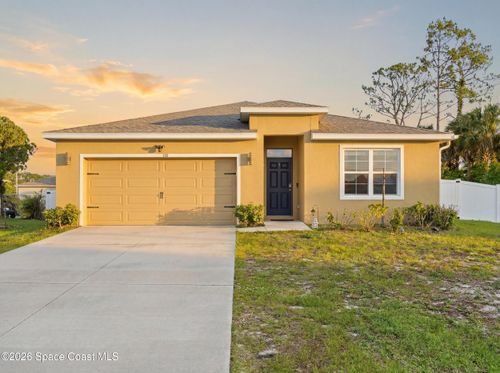 104 Carmelite Ave Nw, Palm Bay, FL, 32907-2848 | Card Image