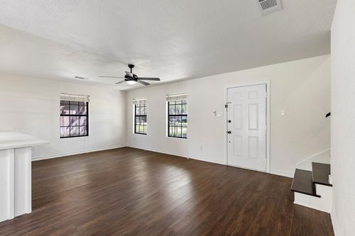 a-504 Percival St, Tomball, TX, 77375-4657 | Card Image