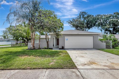 917 Winchester Ct, BRANDON, FL, 33510-2720 | Card Image