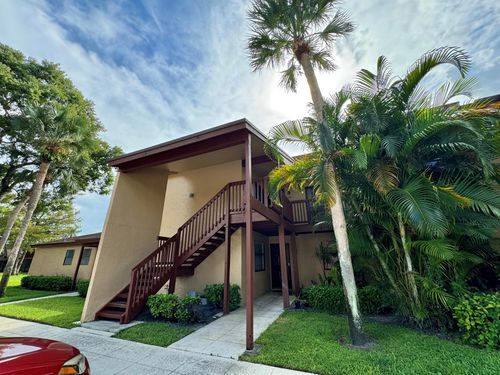 2502 Lakeview Cir, Royal Palm Beach, FL, 33411-8746 | Card Image