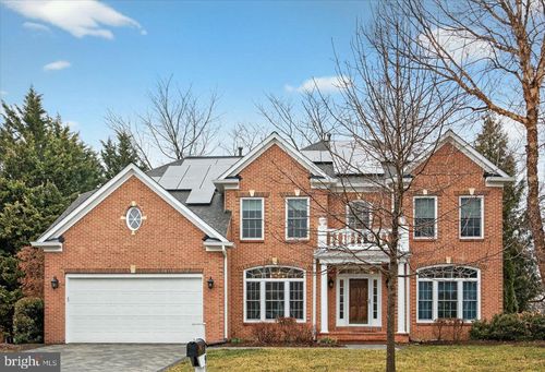 9102 Travener Cir, FREDERICK, MD, 21704-7823 | Card Image