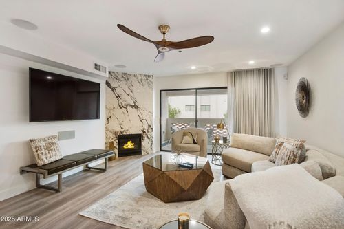 353-5104 N 32nd St, Phoenix, AZ, 85018-1473 | Card Image