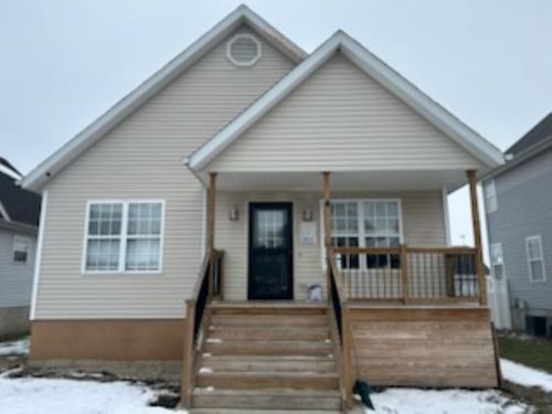 711 Prospect Ave, Kirkland, IL, 60146-8826 | Card Image