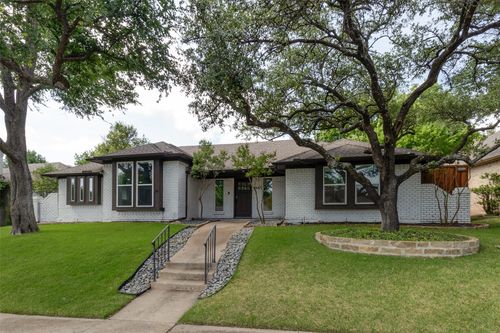 9447 Viewside Dr, Dallas, TX, 75231-1503 | Card Image