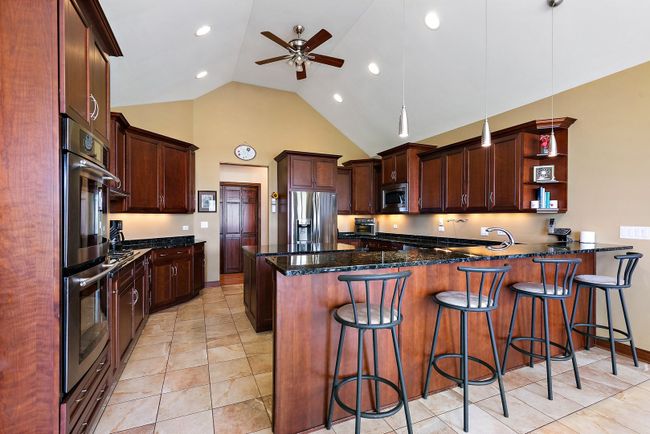 550 Maplewood Rd, House other with 6 bedrooms, 6 bathrooms and 3 parking in Somonauk IL | Image 13