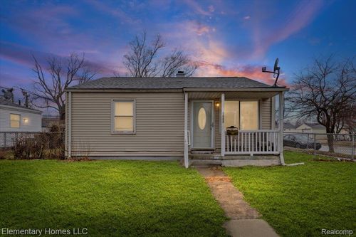 1985 Pilgrim St, Ferndale, MI, 48220-2036 | Card Image