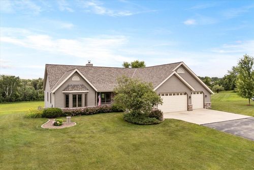 W4661 Belgium Kohler Road, Fredonia, WI, 53021 | Card Image
