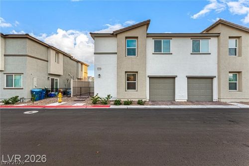 2833 Champagne Gold Ave, North Las Vegas, NV, 89086-1771 | Card Image