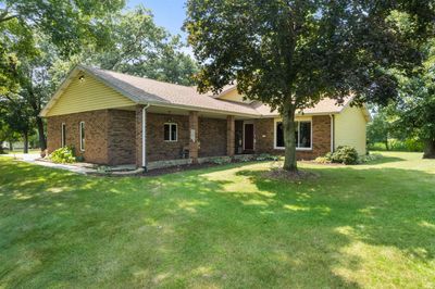 10536 In 49 Road, House other with 3 bedrooms, 2 bathrooms and null parking in Wheatfield IN | Image 2