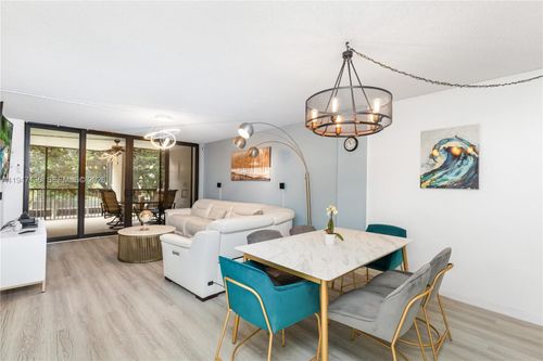 a307-2800 46th Ave, Hollywood, FL, 33021-2998 | Card Image