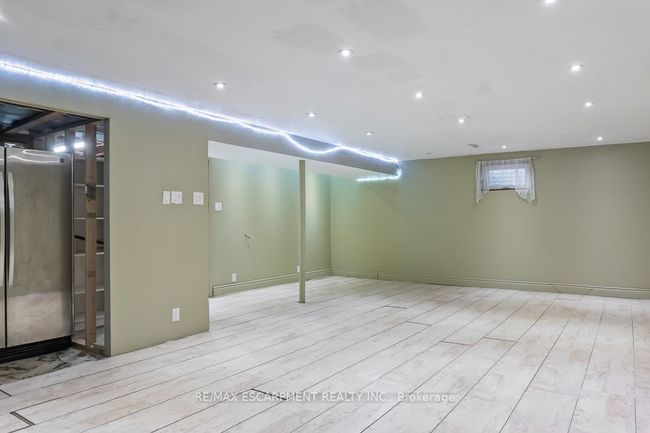 1 Dunbarton Cres, House other with 4 bedrooms, 3 bathrooms and 4 parking in Brampton ON | Image 34