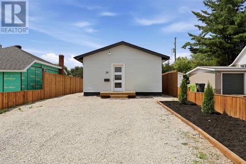 29 Allard St, Sault Ste. Marie, ON, P6B5E7 | Card Image