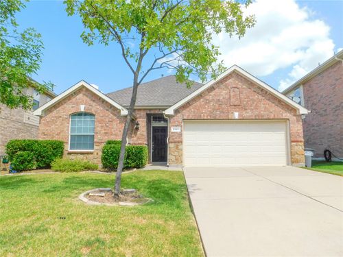 2661 Lake Ridge Dr, Little Elm, TX, 75068-3401 | Card Image