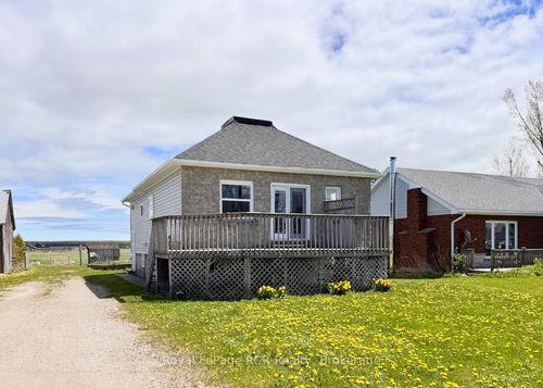 2854 6 Highway, Northern Bruce Peninsula, ON, N0H1W0 | Card Image