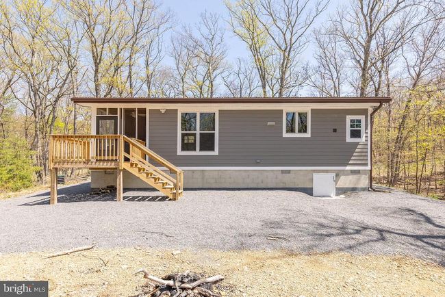 275 Oak Forest Ln, House other with 2 bedrooms, 2 bathrooms and null parking in BERKELEY SPRINGS WV | Image 31