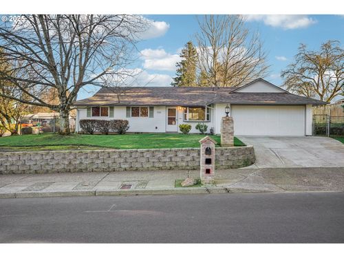 1208 Se 209th Ave, Gresham, OR, 97030-3664 | Card Image