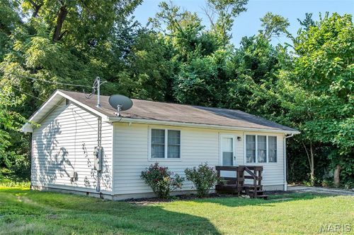 280 E Oak Street, St Clair, MO, 63077 | Card Image