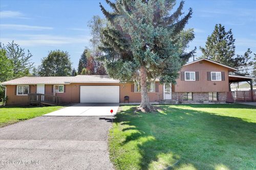 860 E Hoffman Ave, Coeur D Alene, ID, 83815-9252 | Card Image