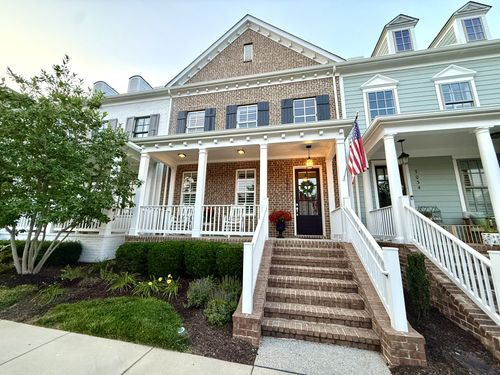 7040 Wenlock Ln, Franklin, TN, 37064-1752 | Card Image