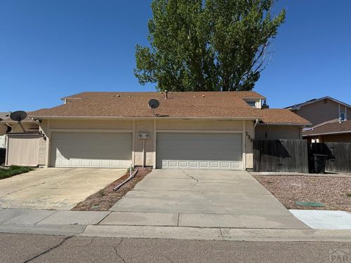 136 Douglas Ln, Pueblo, CO, 81001-1374 | Card Image