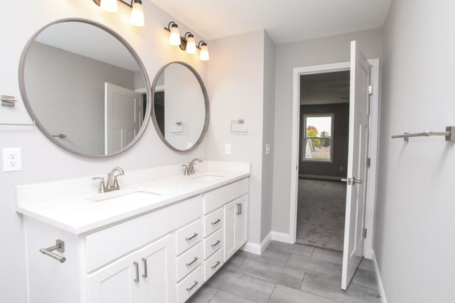 511 Bobwhite Way, House other with 5 bedrooms, 3 bathrooms and 3 parking in Normal IL | Image 26