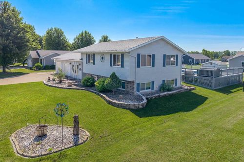 740 E Scott Street, OMRO, WI, 54963 | Card Image