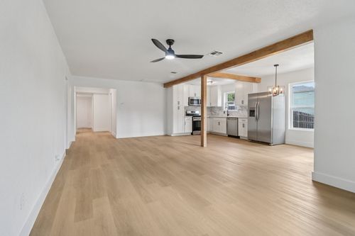 apt-a-1105 N Sylvania Ave, Fort Worth, TX, 76111-2548 | Card Image