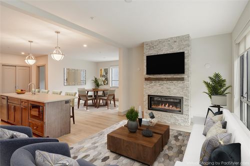 204w-75 W 4th St, Silverthorne, CO, 80498 | Card Image