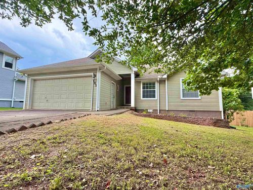 105 Sugarwood Ct, Madison, AL, 35758-8787 | Card Image