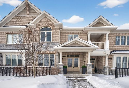 19850 Leslie St, East Gwillimbury, ON, L9N0R9 | Card Image