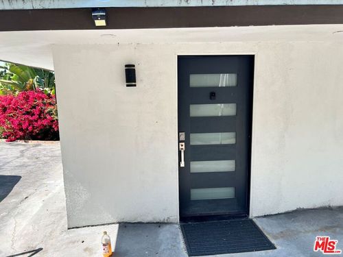4342 Sepulveda Boulevard, Sherman Oaks, CA, 91403 | Card Image