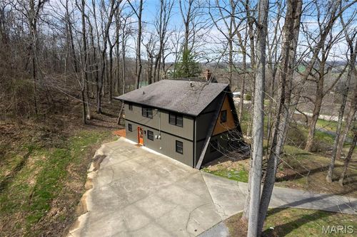 3000 Haertling Ln, Cape Girardeau, MO, 63701-8937 | Card Image