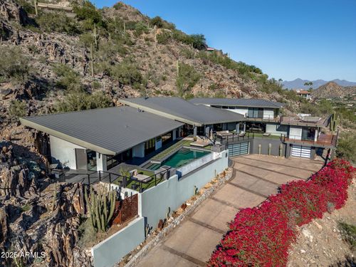 7517 N Moonlight Way, Paradise Valley, AZ, 85253 | Card Image