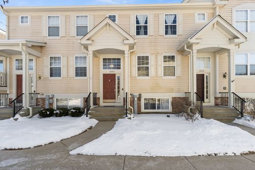 1006 Manchester Circle, Grayslake, IL, 60030 | Card Image