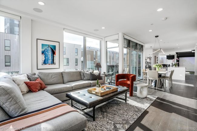 311 Alfred Street | Image 14