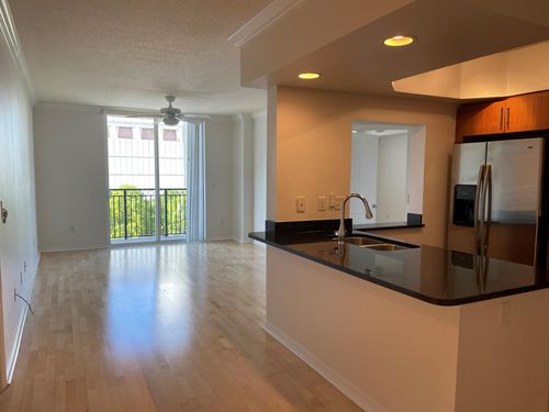 apt-515-600 S Dixie Hwy, West Palm Beach, FL, 33401-5842 | Card Image