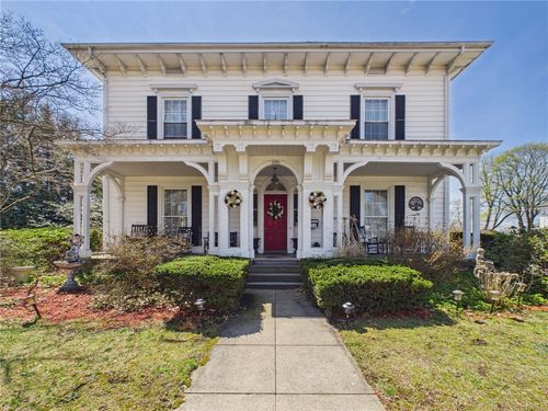 246 Harris Ave, Woonsocket, RI, 02895-1809 | Card Image