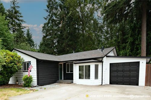 8415 110th Street Ct E, Puyallup, WA, 98373 | Card Image