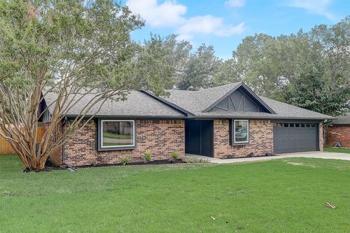 607 Field St, Colleyville, TX, 76034-3048 | Card Image
