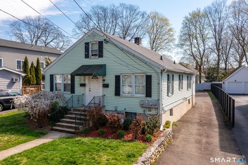 156 Summer St, New Canaan, CT, 06840-5620 | Card Image